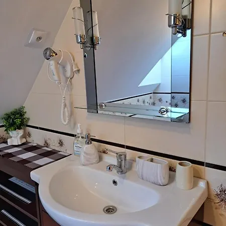 Gazdowka 펜션 Zakliczyn